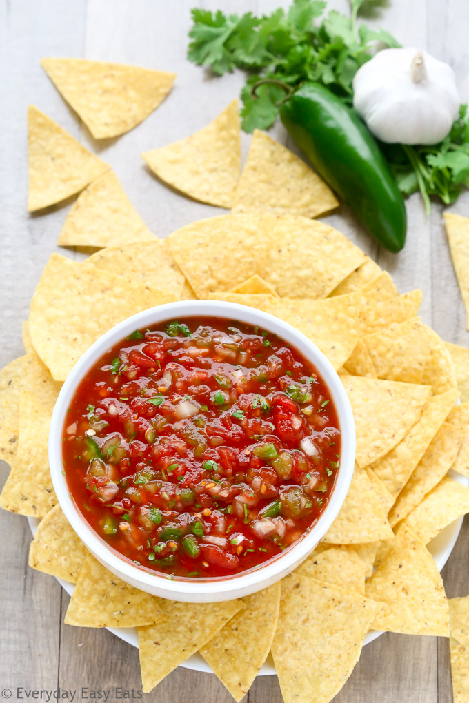 The Best Easy Restaurant-Style Salsa Recipe (5 Minutes!) - Everyday Easy  Eats